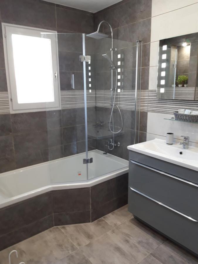 Granes Villa Dendrane מראה חיצוני תמונה